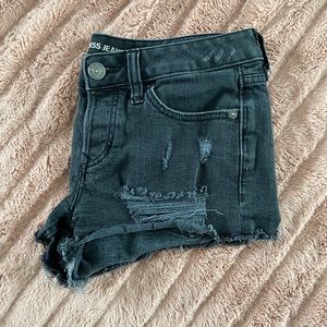 Black express shorts